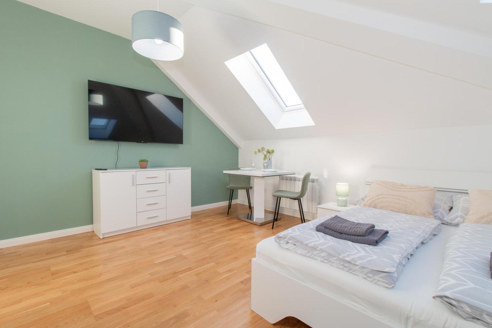 Washingtonova Cr Apartment Prague